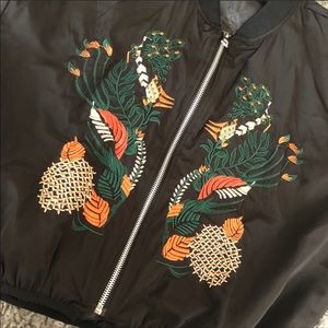 BRAND NEW ZARA FLORAL BOMBER JACKET